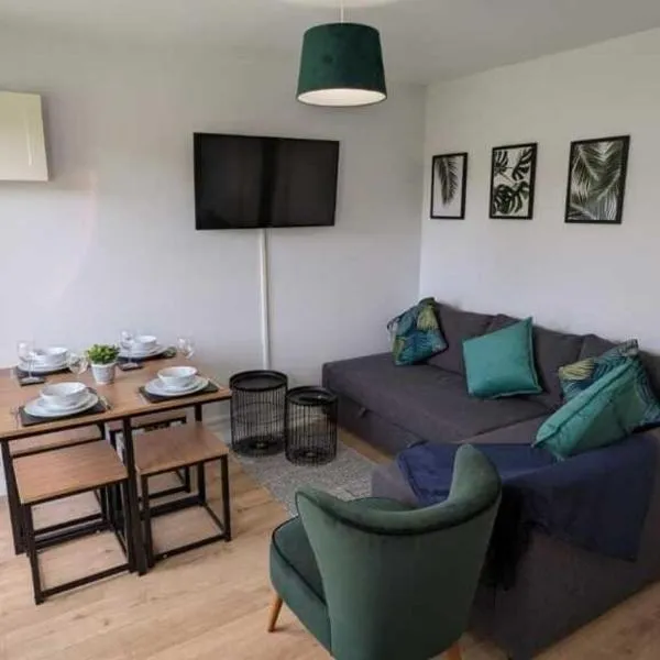 Seaside Chalet Retreat in Sidmouth，位于锡德茅斯的酒店