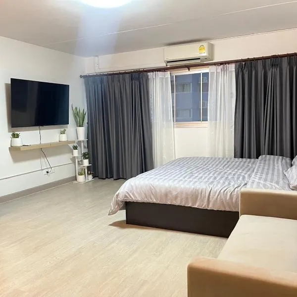 T12 Popular Condo By hunnity 2，位于Ban Bang Phang的酒店