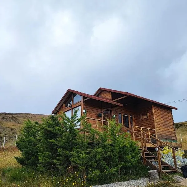 villas de la montaña, Tona, Berlin Santander，位于Tona的酒店