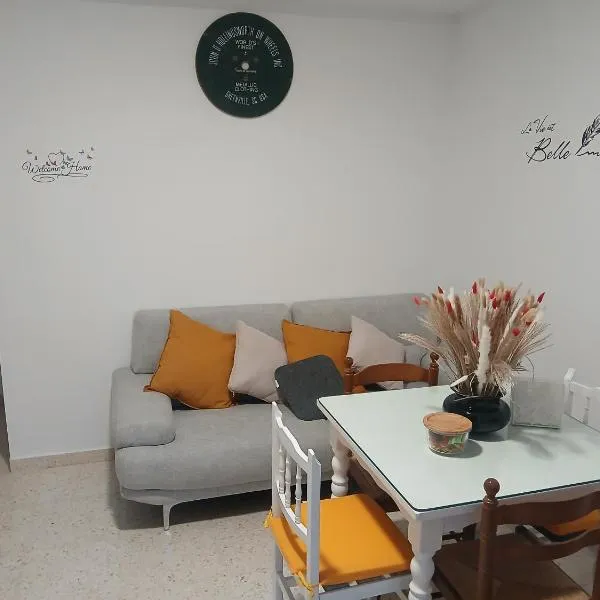 Apartamentos de la mansión，位于卡莫纳的酒店