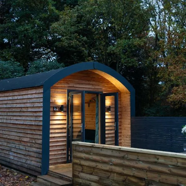 Mount Ephraim Glamping Pods，位于Hernhill的酒店