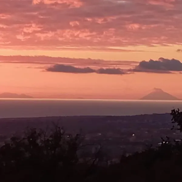 Casetta del Borgo，位于拉默齐亚泰尔默的酒店