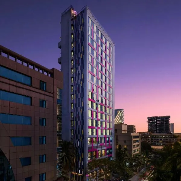 Moxy Mumbai Andheri West，位于孟买的酒店