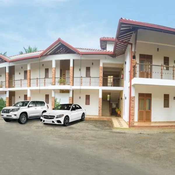Lake House Rest - Kataragama，位于卡特勒格默的酒店