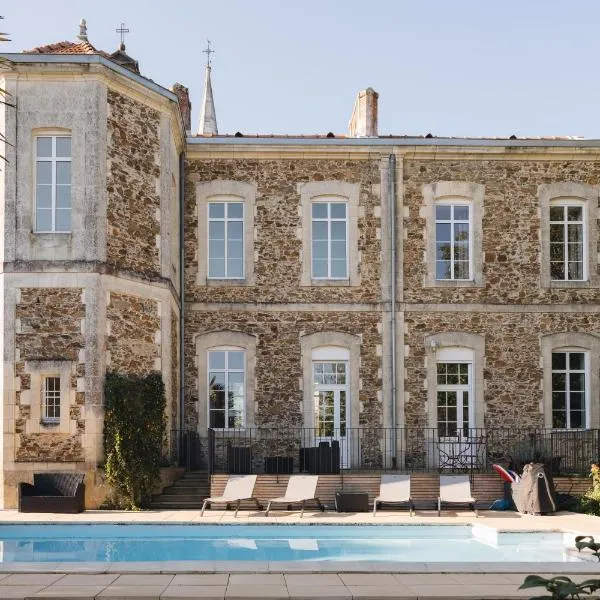 La Maison D'Olivier，位于Mesnard-la-Barotière的酒店