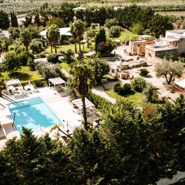 Masseria La Tofala benessere & SPA，位于科佩尔蒂诺的酒店