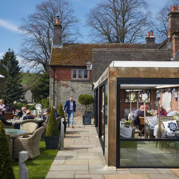 The Duncombe Arms，位于阿什伯恩的酒店