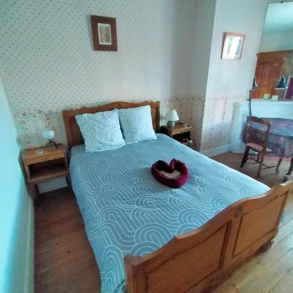 10 Boules B&B，位于Presly的酒店