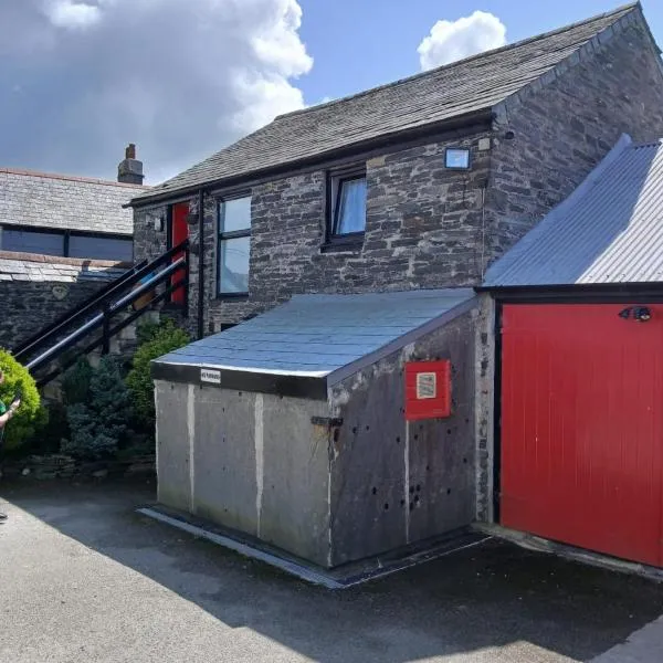 The Chisel Coach House at The Bettle and Chisel，位于德拉布尔的酒店