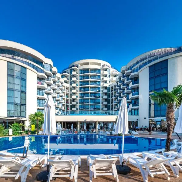 Hotel Zenith，位于阳光海滩的酒店