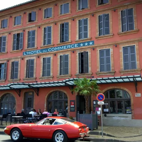 商务酒店，位于Corbarieu的酒店