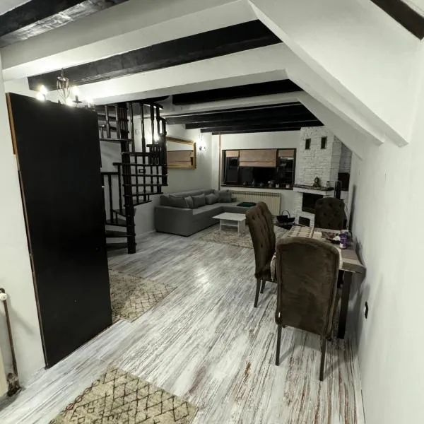 Cassa Alpin White，位于亚霍里纳的酒店
