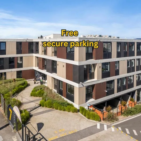 Roomie Apartment Hotel，位于奥克兰的酒店