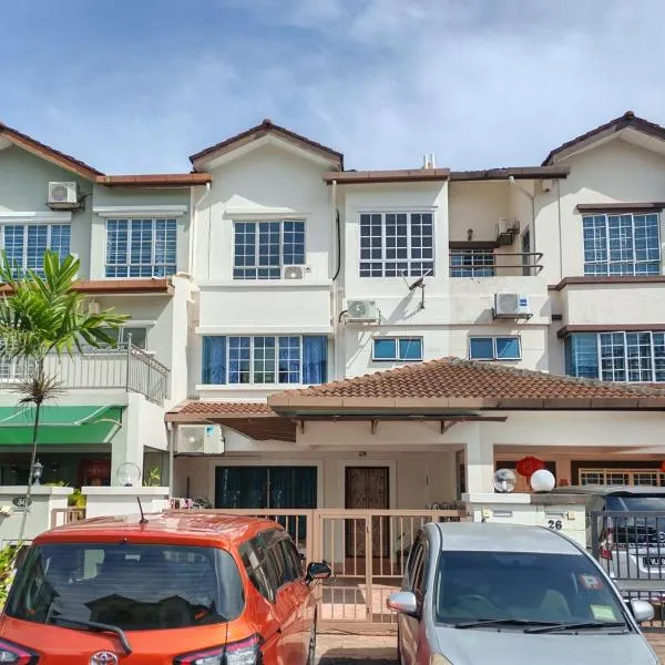 4 Bedrooms 4 Bathrooms 10Pax Comfy Sleeps Landed Spacious House，位于史里肯邦安的酒店