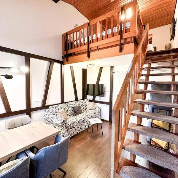 Ferienwohnung Bergzauber mit Pool，位于史代比兹的酒店