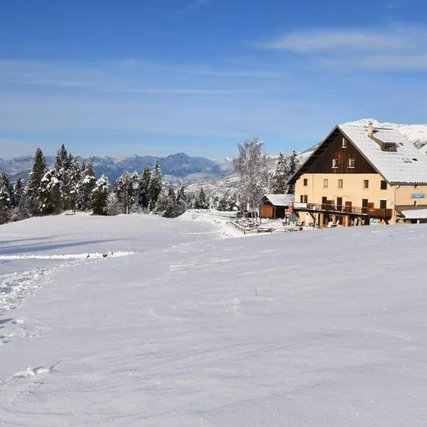 Gite montagnard du Fanget，位于Auzet的酒店