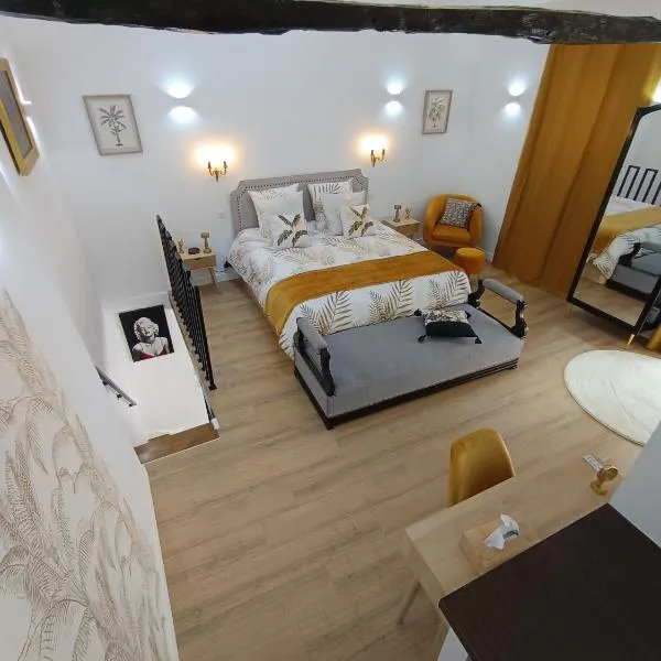 La chambre de Marin，位于Lombers的酒店