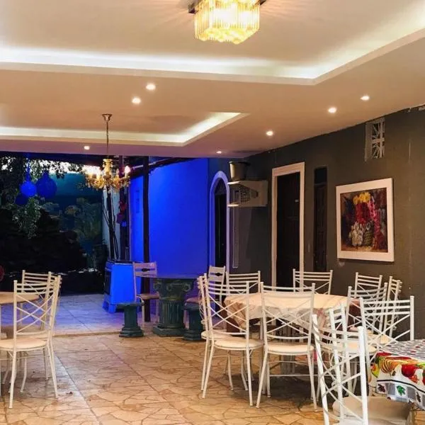 Pousada Apart Fraga Maia,位于费拉迪圣安娜的酒店
