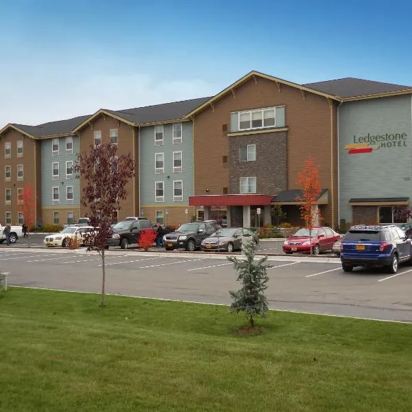 Ledgestone Suites Hotel Elko，位于埃尔科的酒店