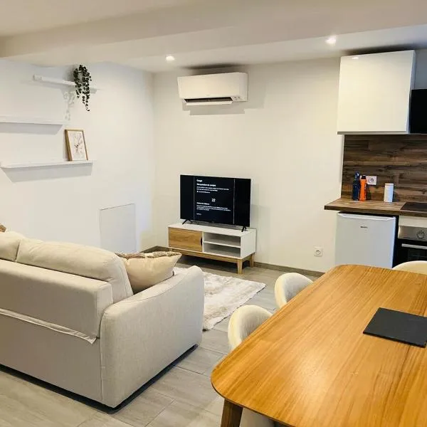Cosy home - Wifi - Netflix，位于Baziège的酒店
