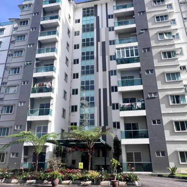 AYAAN QUINTET FAMILY HoMESTAY Free Parking，位于丹那拉打的酒店