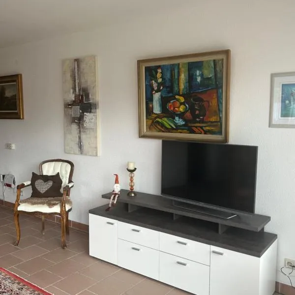 Nicoles Niedschlösschen，位于Rehlingen-Siersburg的酒店