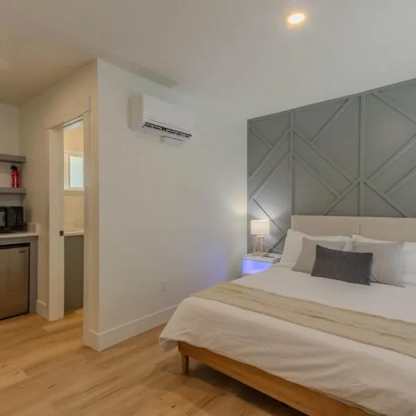 Fresh Modern Retreat 5 Min to CDA Lake And Vibrant Downtown，位于科达伦的酒店