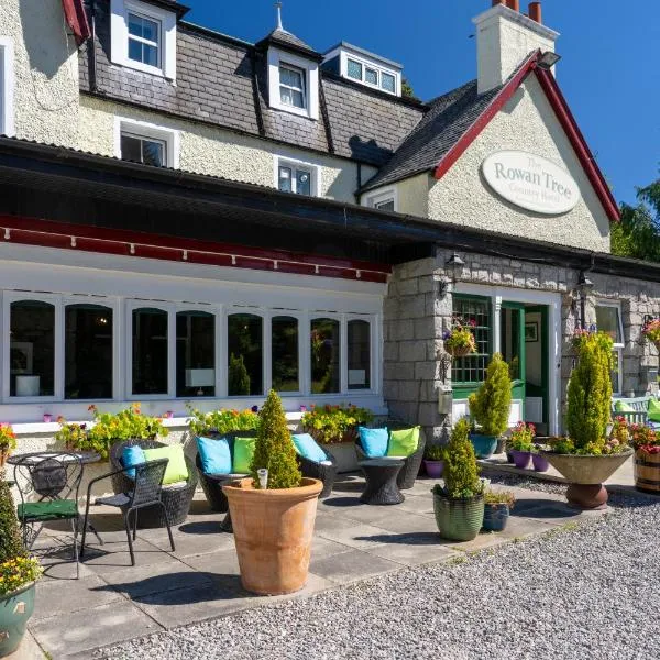 罗文树乡村酒店，位于阿维莫尔的酒店