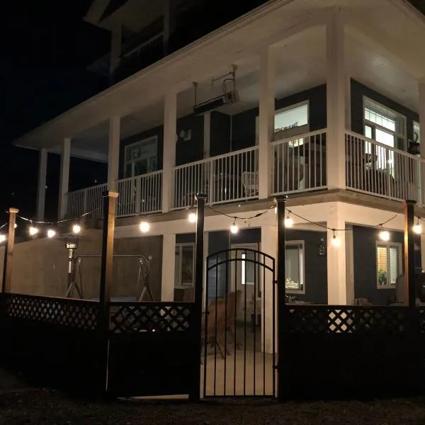 Simcoe B&B - Incredible vacation suite，位于史密瑟斯的酒店