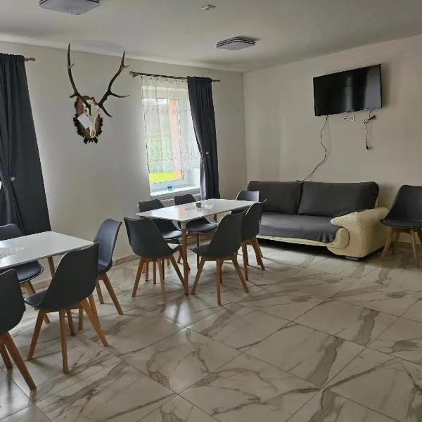 Jasmine - turistická ubytovňa so soľnou jaskyňou a saunovým svetom，位于Vyšné Valice的酒店