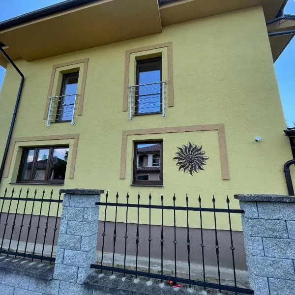 Heliolit，位于杜丁西的酒店