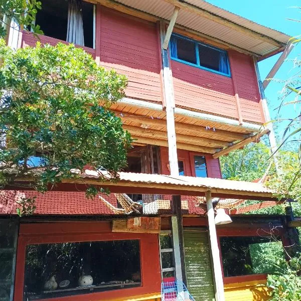 Casas Punta Negra，位于皮里亚波利斯的酒店