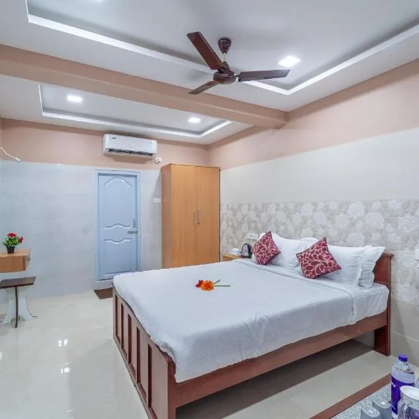 Sam Residency，位于蓬蒂切里的酒店