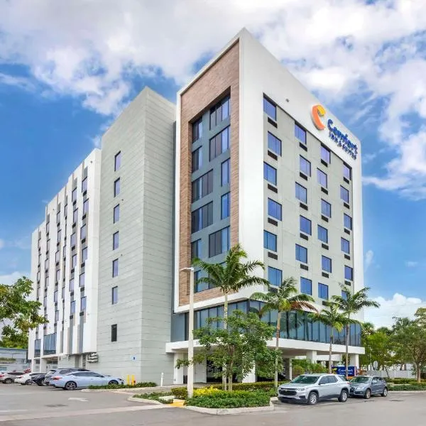 Comfort Inn & Suites Miami International Airport，位于迈阿密的酒店