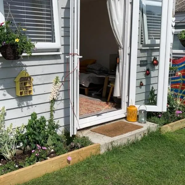 Leysdown Beach Escape，位于希尔内斯的酒店