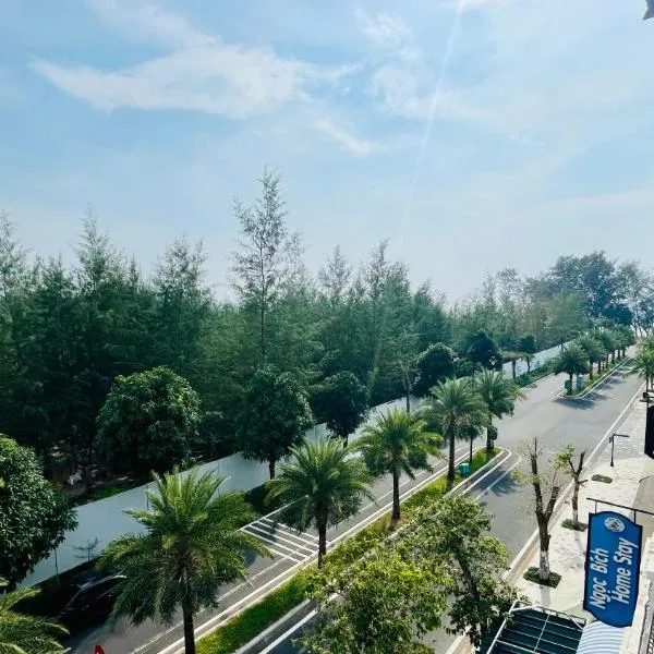 Hotel Amber View Beach Vinwonder Safari VietNam，位于富国的酒店