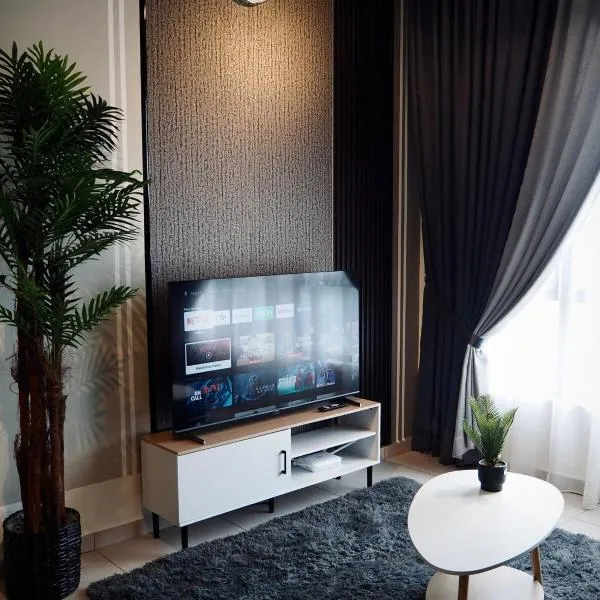Free Netflix Soho at Meta City for 2 Pax，位于史里肯邦安的酒店