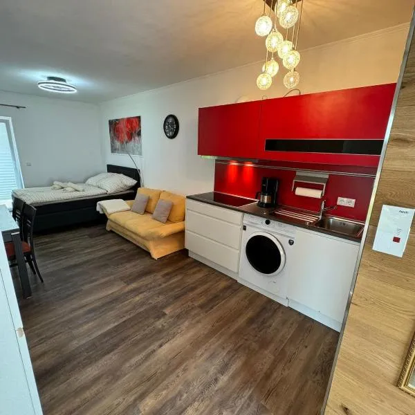 Tinyhouse in Varel，位于瓦雷尔的酒店