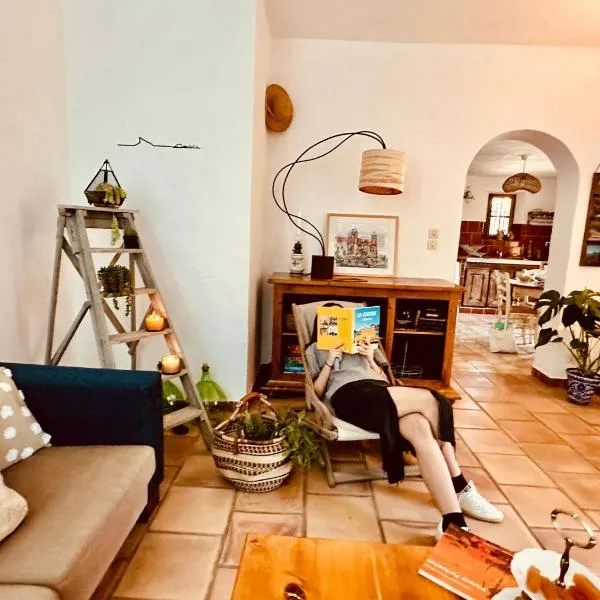 Rez de jardin au calme dans le parc des calanques，位于拉西约塔的酒店