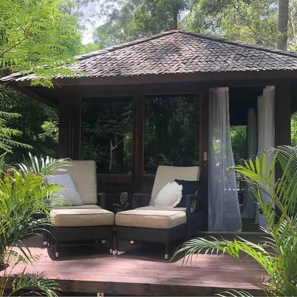 Earthly Retreat - Private Noosa Hinterland Getaway，位于Doonan的酒店