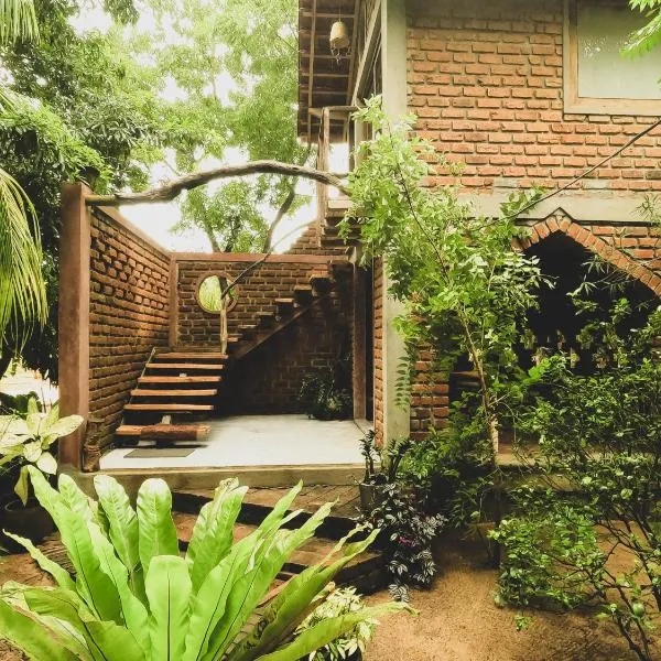 Monsoon Eco Resort - Whisky point Arugambay，位于波图维勒的酒店