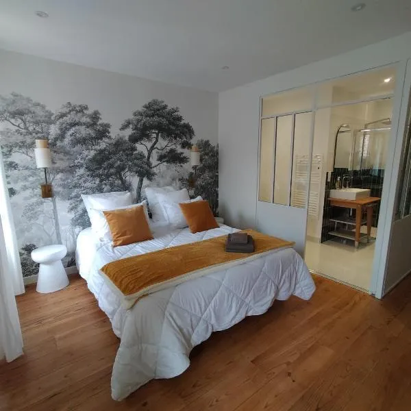 chambres d'hôtes numéro 2 Le Bedat côté jardin，位于Labatut的酒店