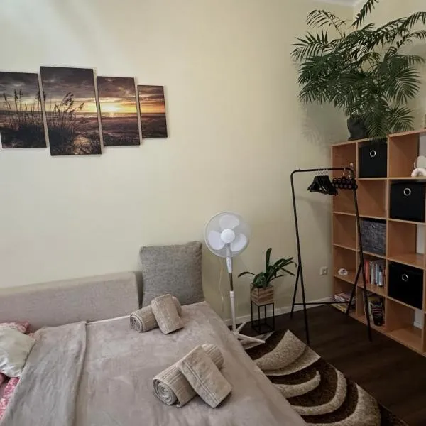 Ciprus Apartmanház，位于陶波尔曹的酒店