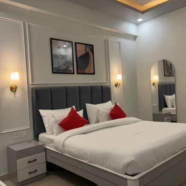 JD Heritage Inn，位于巴雷利的酒店