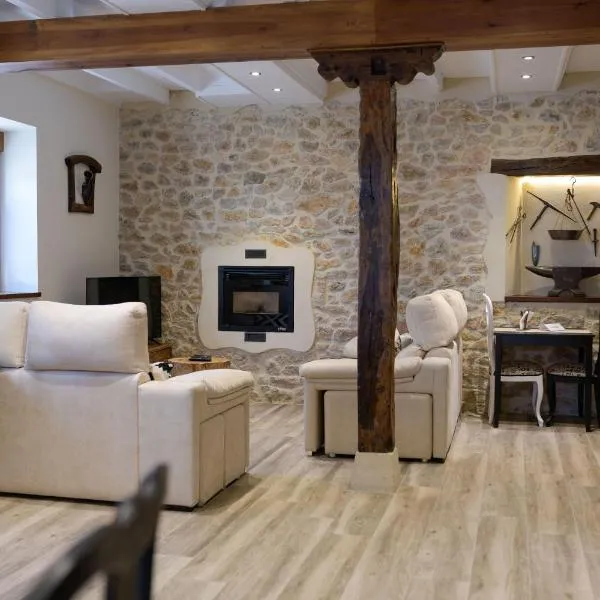 Casa rural El Yunque，位于Tarilonte的酒店