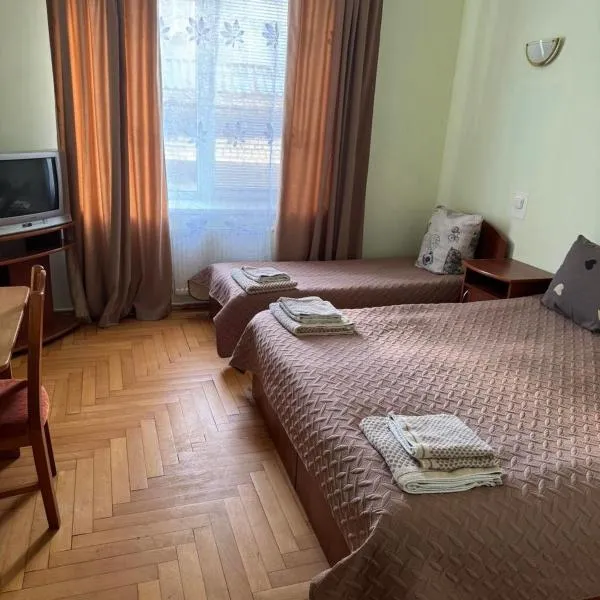 Готель "Український Дворик"，位于利沃夫的酒店