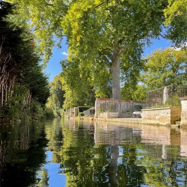 Le Clos de l'Armançon - Séjours d'exception en bord de rivière - Classé 4 étoiles，位于托内尔的酒店