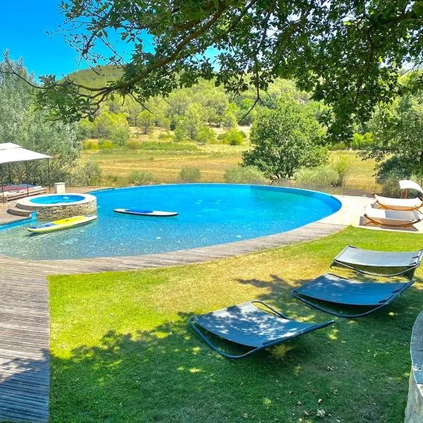 Villa Provençale - Rognes campagne d'Aix en Provence，位于罗尼的酒店