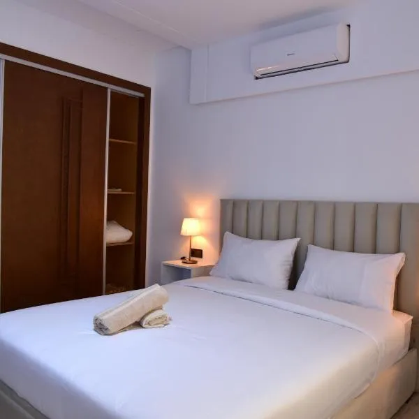 Stylish & Modern 2-BR Apt in Centre Ville Kenitra，位于盖尼特拉的酒店
