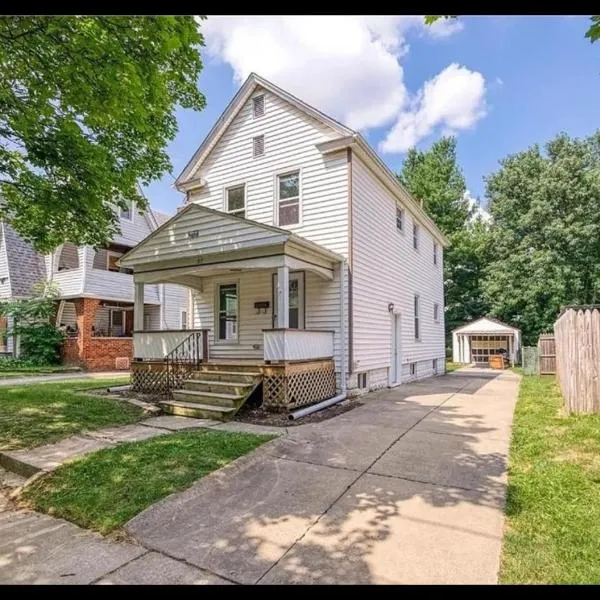 The Perazim，位于亚克朗的酒店